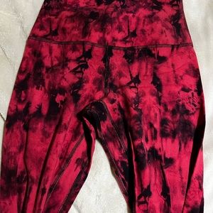 Red and black tie dye aligns (Lulu)